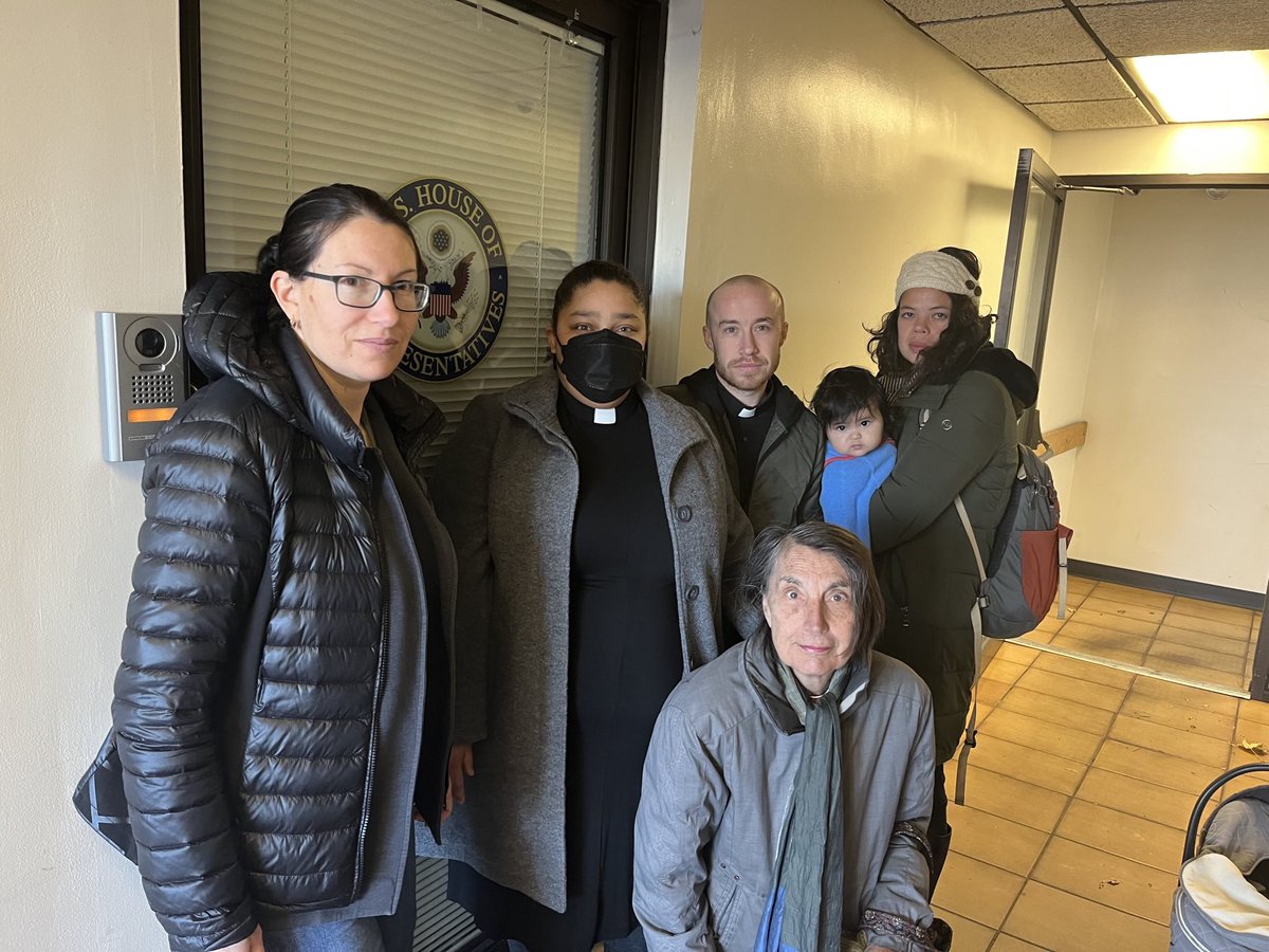 AishaAnsano's tweet photo. Hey @WhipKClark, a group of constituents came to your office today to talk to you, but no one was there. We know you’re in district this week - your constituents want to meet with you! https://t.co/Ci3CMowpg9