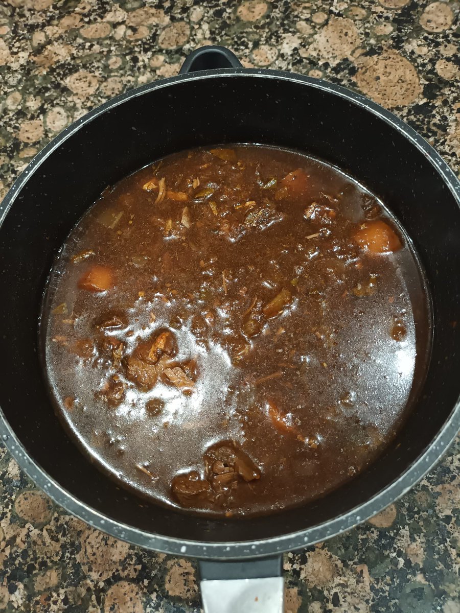 Shes_ElectricUK's tweet image. 💥Rant Incoming!! Apparently The Cost Of Living Is Decreasing!! Paid More For Vegetables Today To Go With My Batch Cooked Casserole!! Mental!! No Wonder Fast Food Is Favoured!! Bring On Sugar &amp;amp; Shit Food Tax!!🧡💥
#RantOver