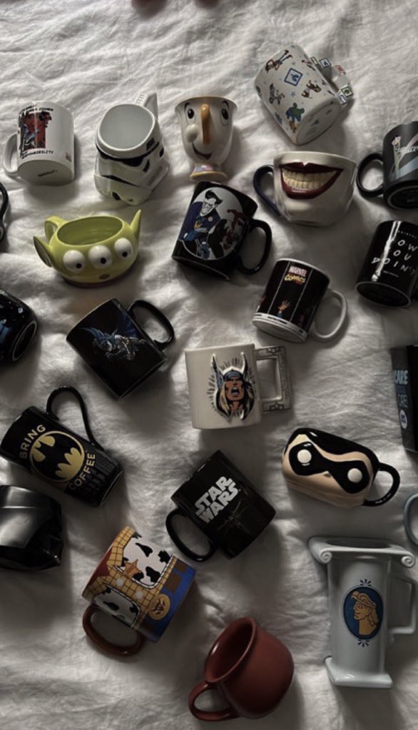i3Moment's tweet photo. Cups https://t.co/9Z8dYtaUlF