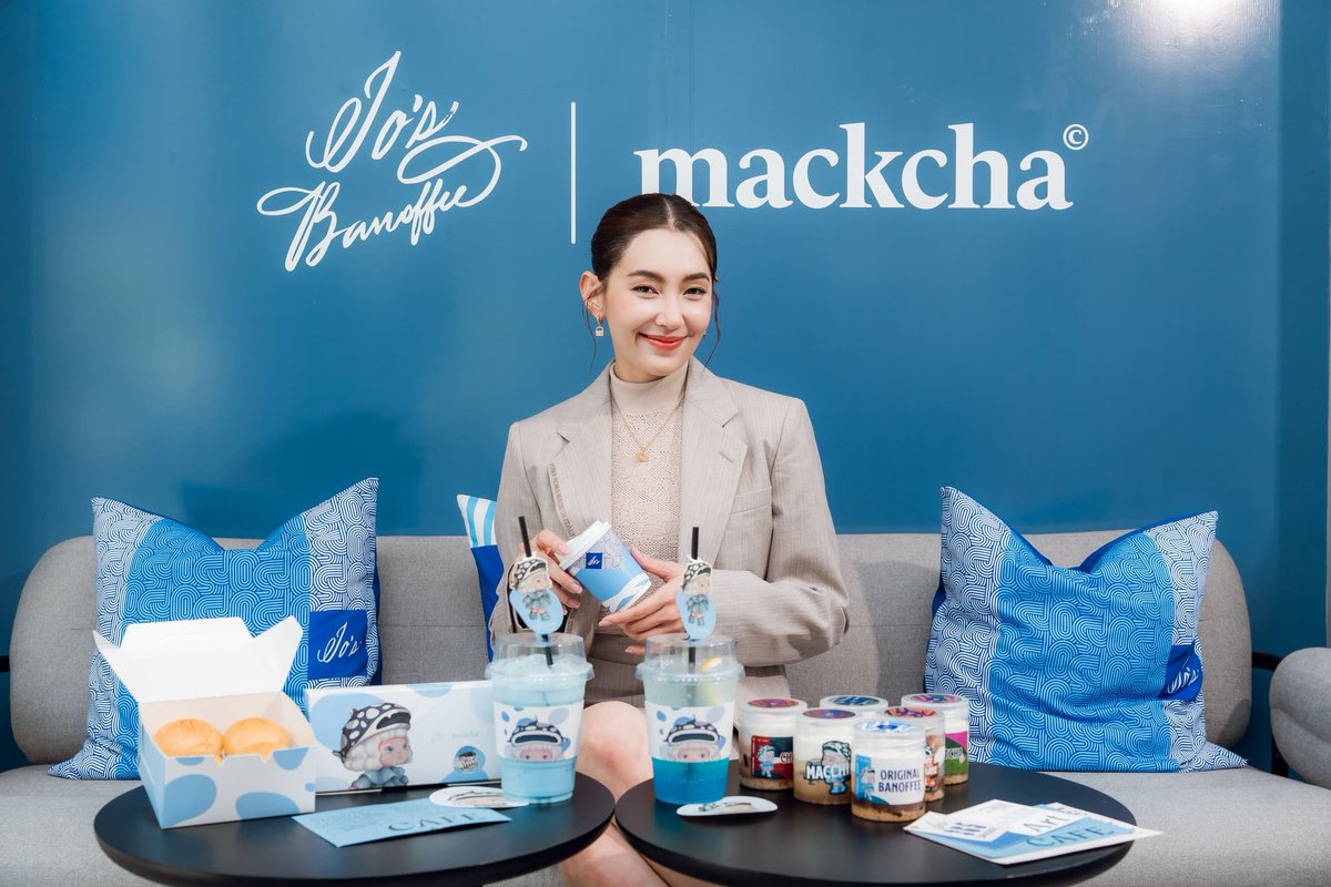 Update__today's tweet image. เบลล่า ชวนชมงานออกแบบสุดน่ารัก “ #ConnecttheDots” ที่ได้ #Mackcha เนรมิตรทั้งร้านให้กลายเป็นท้องทะเลสีน้ำเงินสดใสที่ร้าน Jo s 365 at Reference สาทร-วงเวียนใหญ่

อ่าน m.facebook.com/story.php?stor…

#เบลล่าราณี  #josbanoffeebangkok #ReferenceCondobySCAsset #UPDATETODAY  #ข่าวบันเทิง