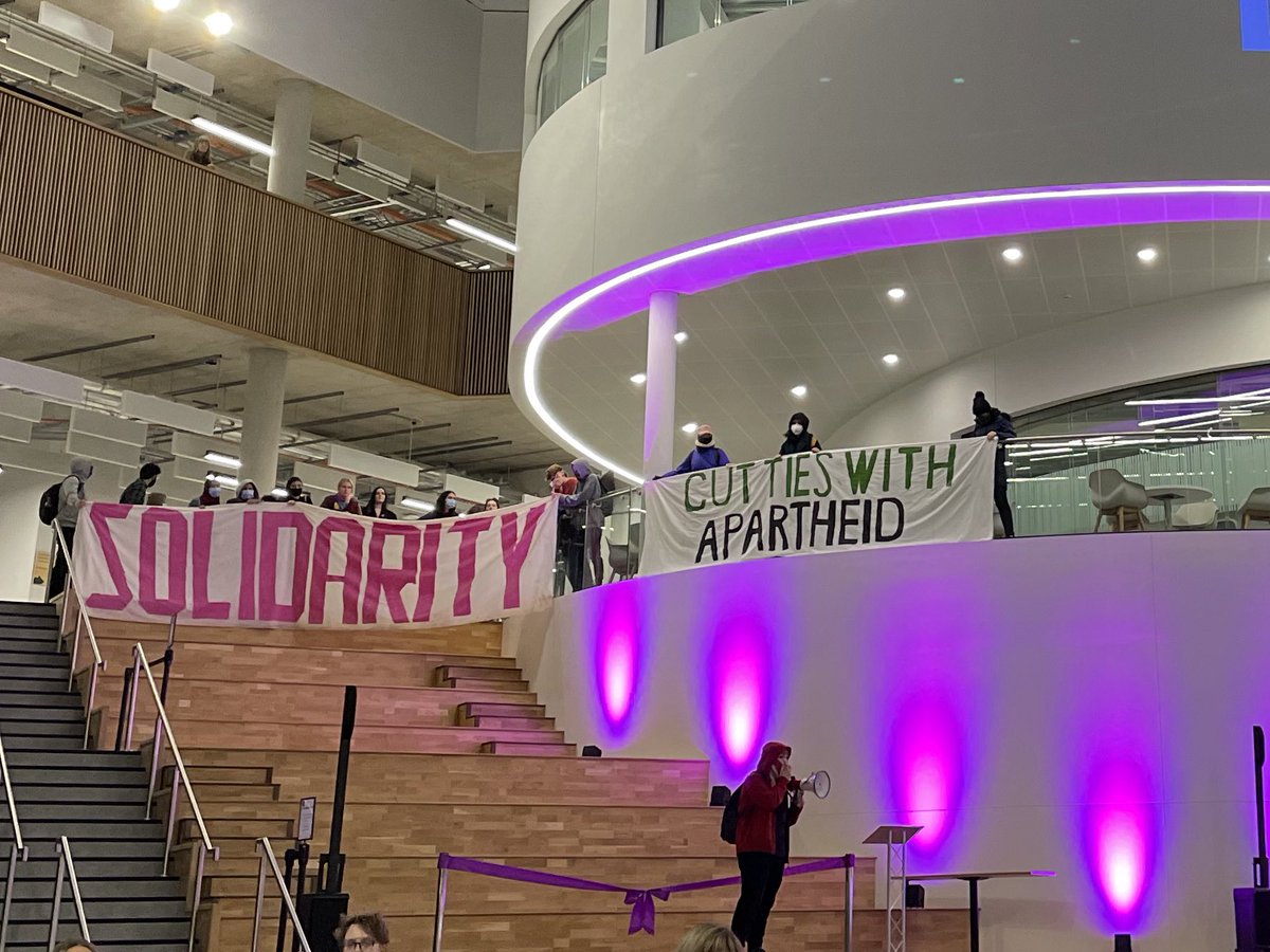 Esmé Kenney tweet media