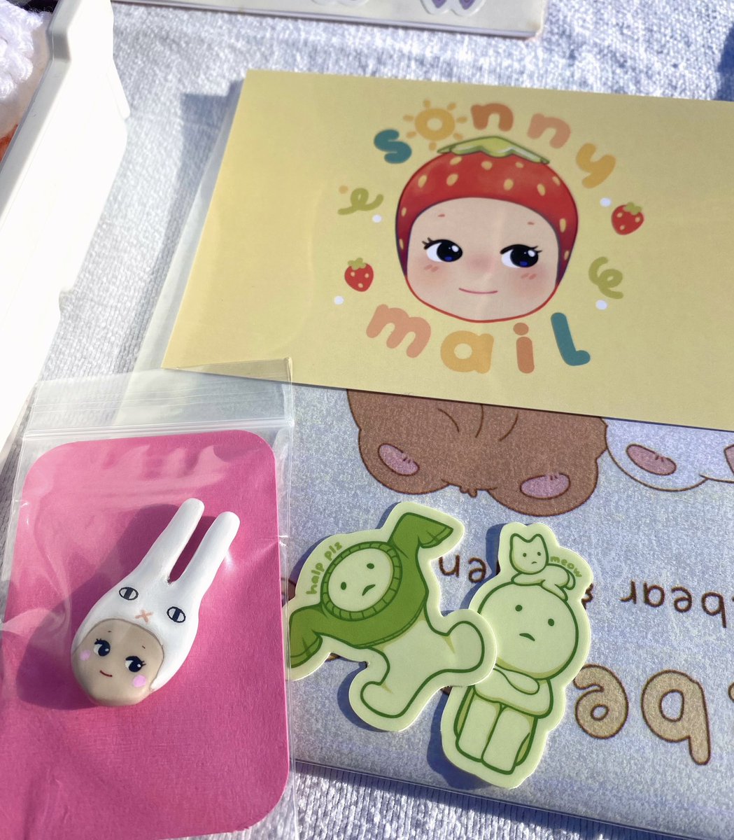 bluebearyco's tweet photo. another successful sonny angel meetup 💓 https://t.co/4t0rz7OJZE