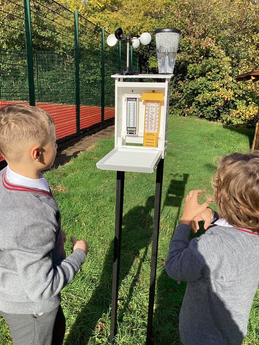 IT_MilbourneLodge (@mlcreativesc) on Twitter photo Early each morning, pupils <a href="/milbournelodge/">Milbourne Lodge</a> read the instruments in our Stevenson Screen and post their Milbourne Lodge Weather Station report. The data is added to a spreadsheet, to allow pupils of Form 4 (Yr 6) to prepare graphs based on their readings for November. Early each morning, pupils <a href="/milbournelodge/">Milbourne Lodge</a> read the instruments in our Stevenson Screen and post their Milbourne Lodge Weather Station report. The data is added to a spreadsheet, to allow pupils of Form 4 (Yr 6) to prepare graphs based on their readings for November.