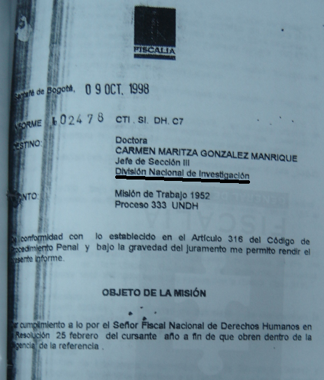 En este informe de la Fiscalía se demuestra que hubo manipulación de los radares de los aeropuertos en Antioquia para que no se comprobaran vuelos de helicópteros durante la masacre del Aro de la que se responsabiliza a Álvaro Uribe. Esta prueba jamás había sido revelada al país.