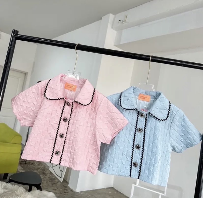 candy clothes; tweet media