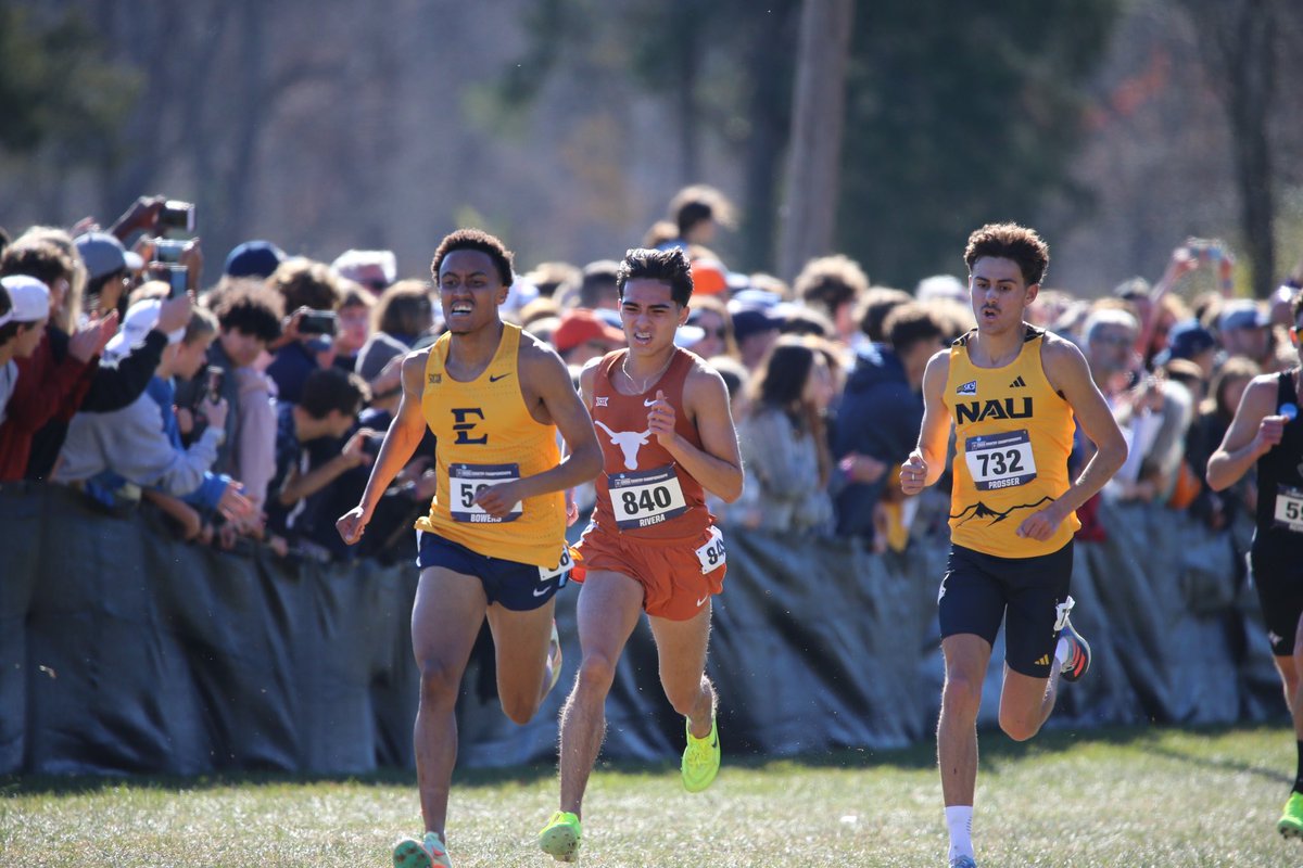 ETSU_TF_XC's tweet image. 𝙏𝙝𝙚 𝘼𝙡𝙡-𝘼𝙢𝙚𝙧𝙞𝙘𝙖𝙣 𝙞𝙣 𝘼𝙘𝙩𝙞𝙤𝙣

Check out some of the images of Jason Bowers from Saturday’s NCAA Championship in Charlottesville, Va.! 

#BucMentality | #ETSUTough 🏴‍☠️