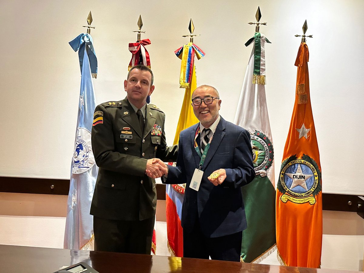 Endicott College tweet media