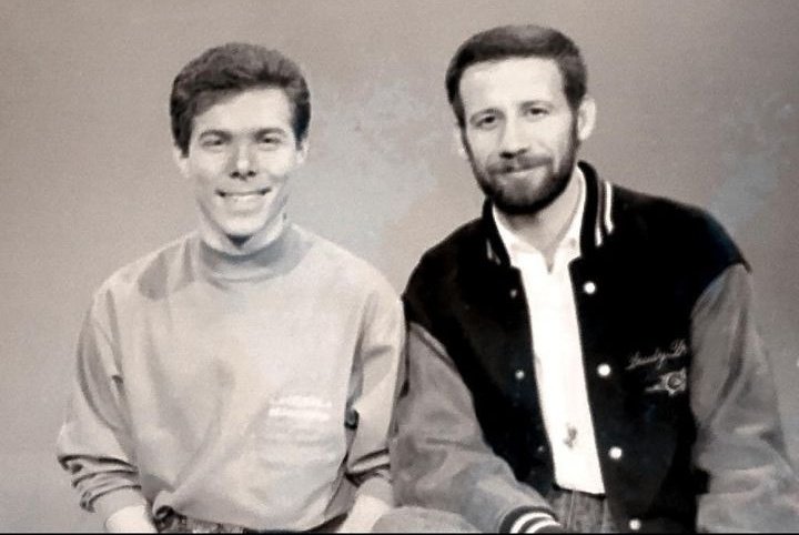 emi_castro92's tweet image. VAMOS CON #UNDINAMOZ95 POR @UnDinamo !!!! @bbsanzo @Cirujanoderadio