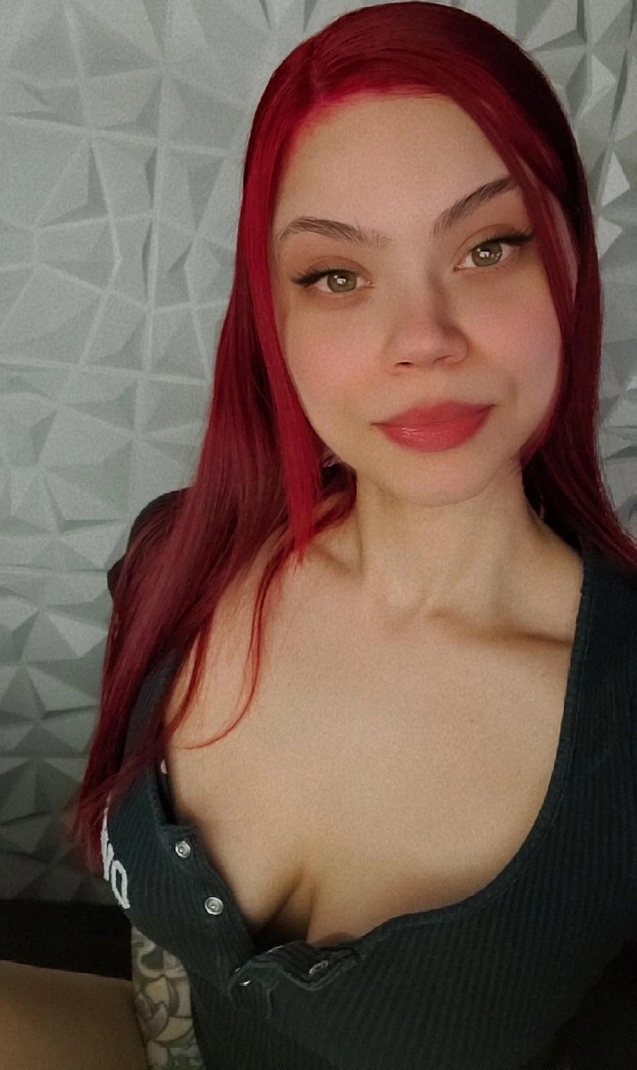 MariaPinkwolf's tweet image. Red Hot 🌶💋♥️🌹🍒❤️‍🔥❣️💯

#KickStreaming #kick 💚 #MW3 #gamergirl 🎮 #Web3gaming