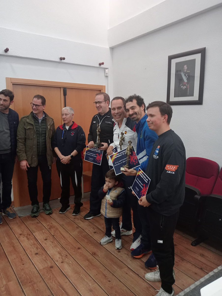 Juan Vicente Lumbreras CAMPEÓN del Open del club de tiro Quijote!!!
ENHORABUENA!!
Javier López Medalla de Bronce!!!

Equipo de Carabina CAMPEÓN!!!