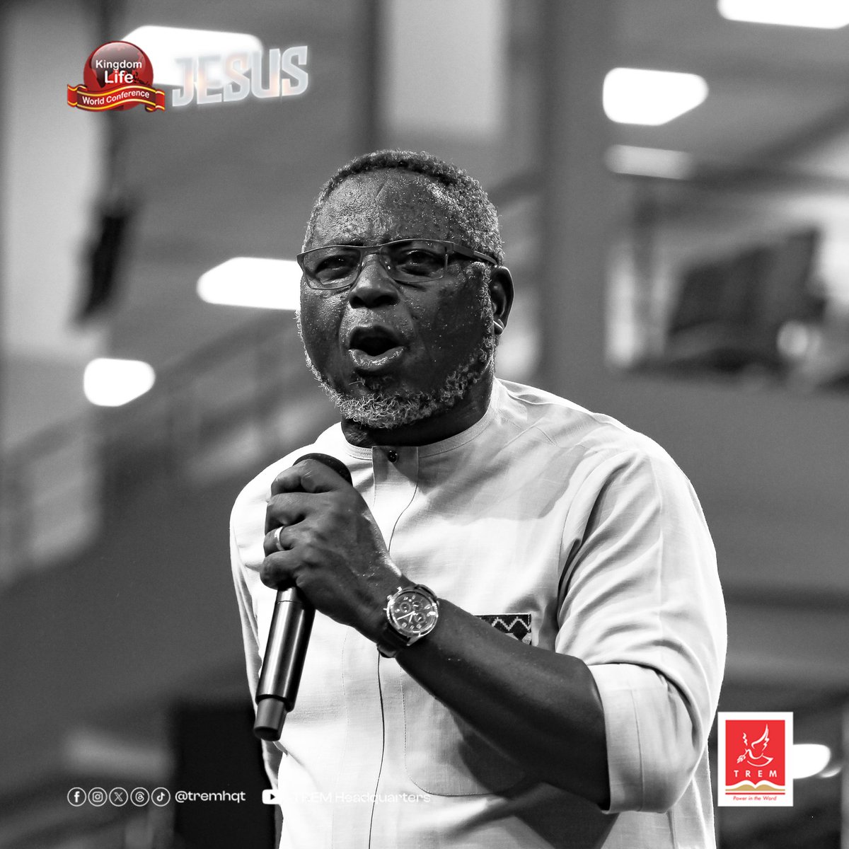 tremhqt's tweet photo. We received the ministry of Pastor Matthew Ashimolowo @matthewAshimolo again this morning.

Thank you sir for pouring into us this morning. We are grateful 🙏🏼 

#TREM #Jesus #KLWC2023 https://t.co/hnsNWX9O0G
