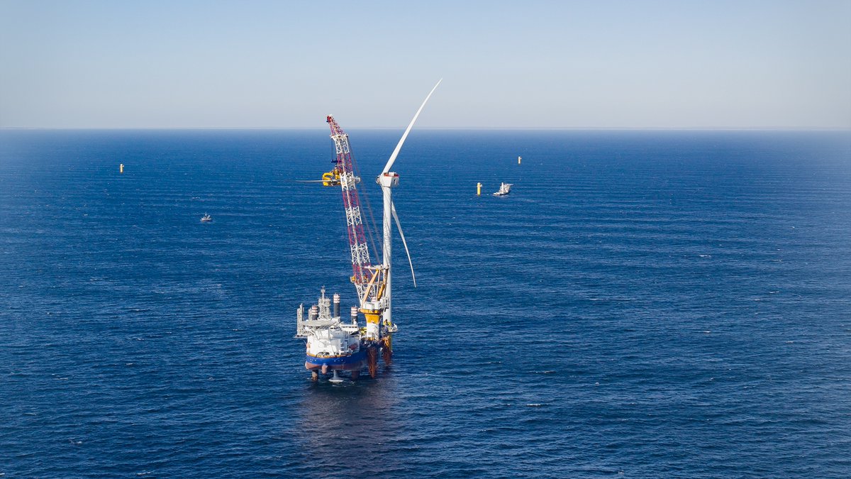 SouthForkWind's tweet photo. *** Offshore wind has arrived in the Empire State *** 
https://t.co/fVUAxHqd0r https://t.co/HTTd8eBPPz