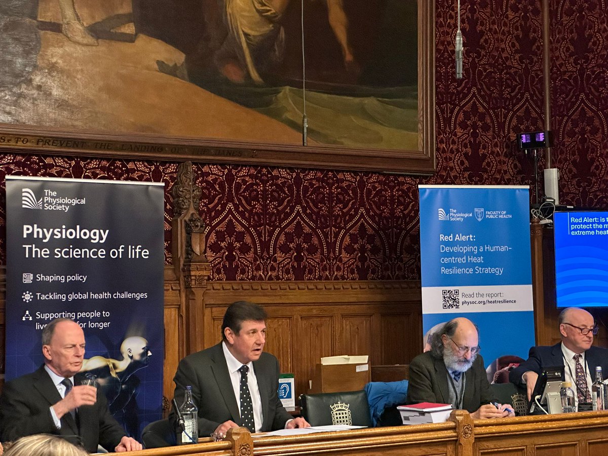 Kicking off this @ParlSciCom session on #HeatResilience with @FPH, @Metcalfe_SBET introduces the importance of putting #humanhealth at the centre of national preparedness strategies when it comes to rising temperatures.