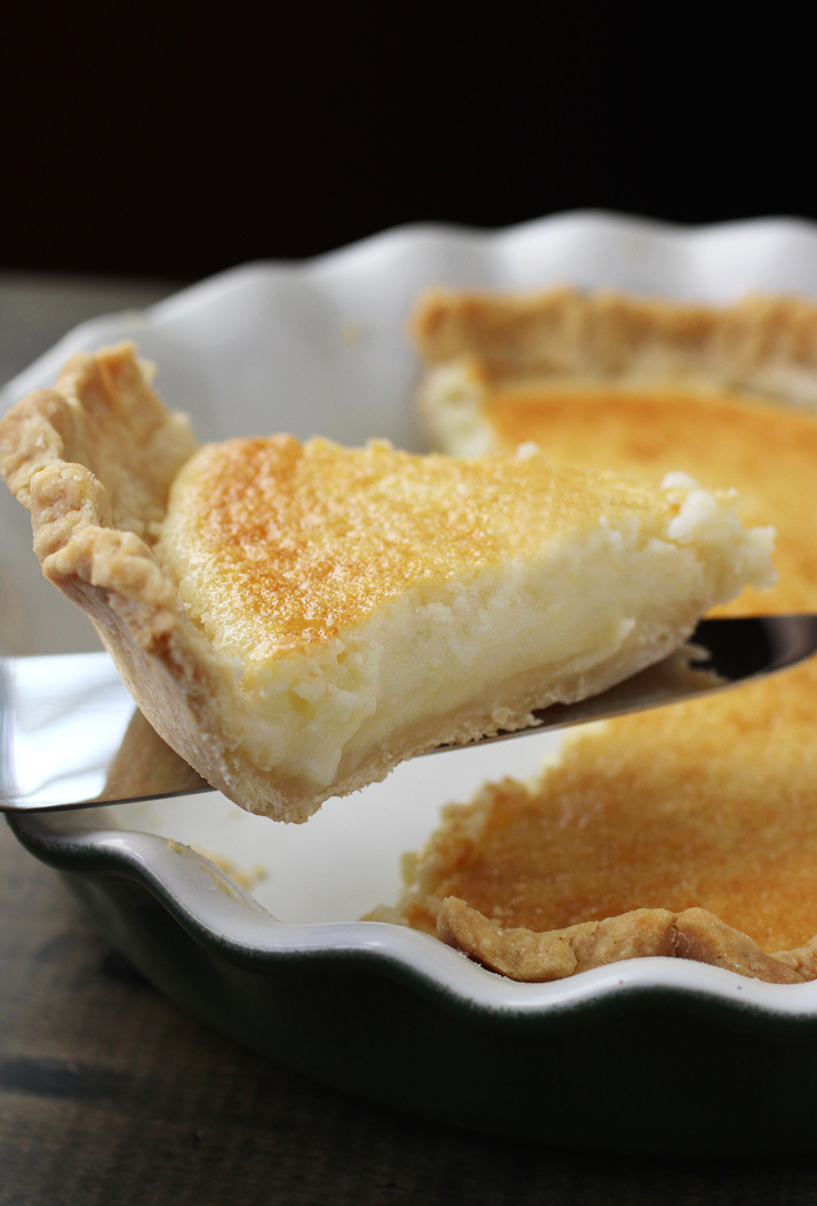 Your new Thanksgiving pie tradition that's light and bright, and everything you want after a heavy meal: Dot's lemon sponge pie from <a href="/ThePieHoleLA/">The Pie Hole - LA</a> that's a breeze to make. <a href="/TenSpeedPress/">Ten Speed Press</a> foodgal.com/2023/11/light-…