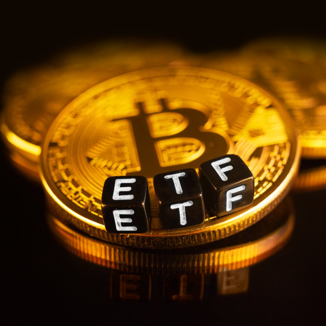 How could a Bicoin ETF change crypto? 🤔
 
Cartan's Ze Alves and Chloe Zhang say it could attract institutional investors, driving growth across the entire digital asset industry.

Read their hot-off-the-presses essay here: bit.ly/46mosRw

#Bitcoin #ETF #CryptoInsights
