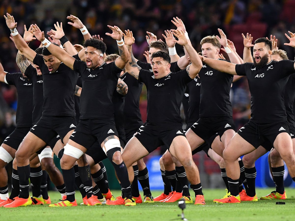 ThePeilcast's tweet image. *GIVEAWAY*

We are giving away 2 tickets for the Republic of Ireland vs New Zealand match in the Aviva Stadium tomorrow night (21st of November)

All you have to do to enter is retweet this tweet and follow us!

The winner will be announced tonight at 10pm