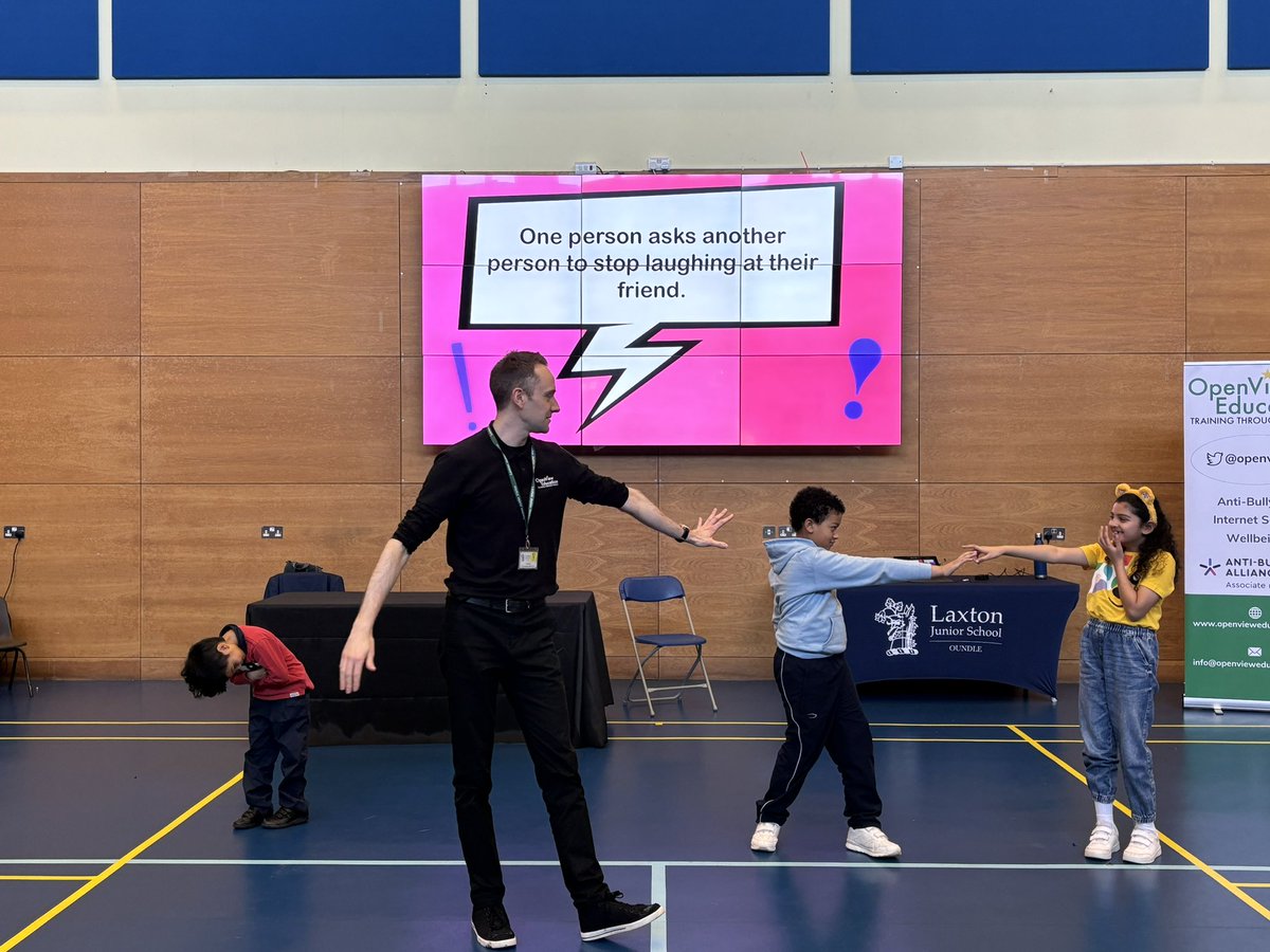 LaxtonJunior's tweet photo. Year 3 worked with @openviewed to act out scenarios and create freeze frames. They focussed on friendship, speaking out to stay safe and using a sentence of strength. #AntiBullyingWeek @ABAonline #WeAreLJS https://t.co/B31XSGdW39
