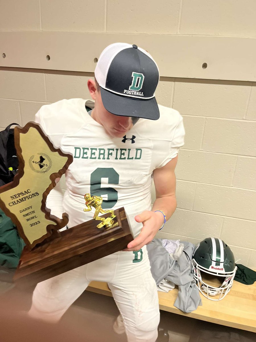 Cole Geer (@colegeer6) on Twitter photo FULL JUNIOR YEAR HIGHLIGHTS! Was an awesome year with such an amazing team! Love my guys forever π
<a href="/DABigGreenFB/">Deerfield Academy Football</a>
hudl.com/v/2Mbjrh FULL JUNIOR YEAR HIGHLIGHTS! Was an awesome year with such an amazing team! Love my guys forever π
<a href="/DABigGreenFB/">Deerfield Academy Football</a>
hudl.com/v/2Mbjrh