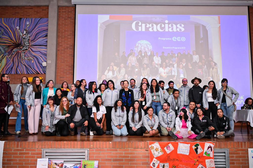 Educacionbogota's tweet image. El colegio Marco Fidel Suarez fue el epicentro del Encuentro Distrital del #ProgramaECO: Escuela y Territorio, un espacio para resaltar el cuidado, la protección, el trabajo en red y la construcción de lazos fuertes al interior y exterior de los colegios➡ bit.ly/46mITO0