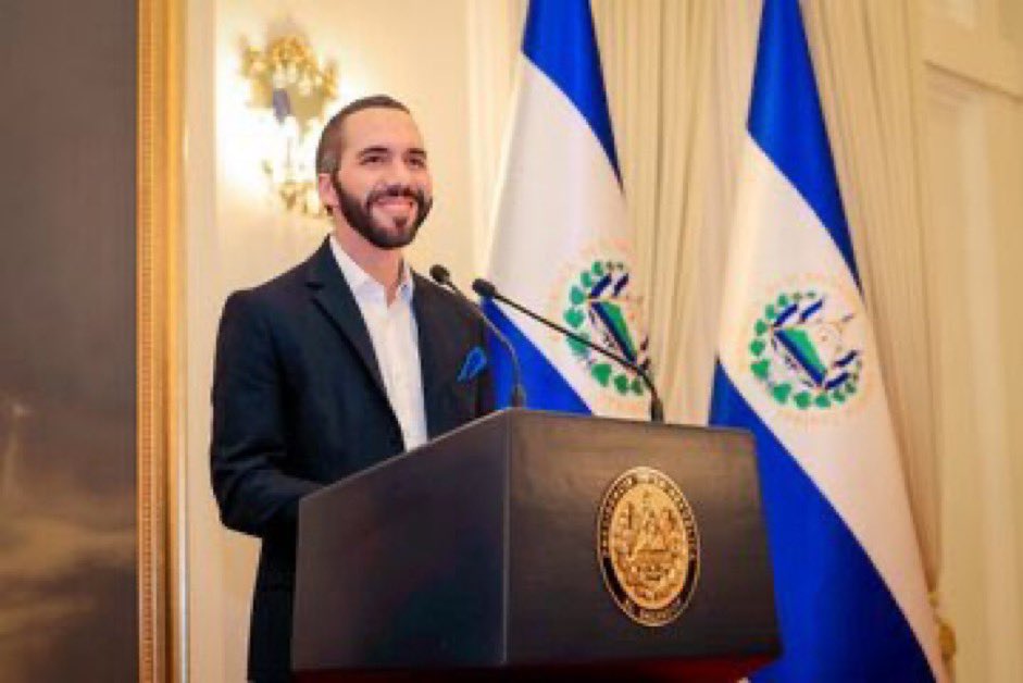 porqueTTarg's tweet photo. “Bukele”

Porque el presidente de El Salvador asistirá a la asunción de Javier Milei como Presidente de la República Argentina. https://t.co/UJSNW6OR85