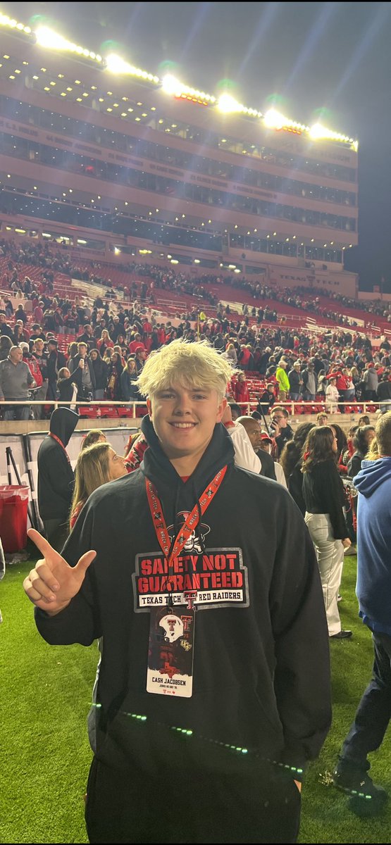 Had an amazing time at Texas Tech! Thank you for the game day invite, hope to be back!  <a href="/Coach_Martin34/">Dave Martin 🌵</a> <a href="/TexasTechFB/">Texas Tech Football</a> <a href="/CoachZFitch/">Zarnell Fitch</a> <a href="/JoeyMcGuireTTU/">Joey McGuire 🌵</a> <a href="/TimDeRuyter/">Tim DeRuyter</a> 

@JacobHarrisTTU <a href="/TTU247/">InsideTheRedRaiders</a>