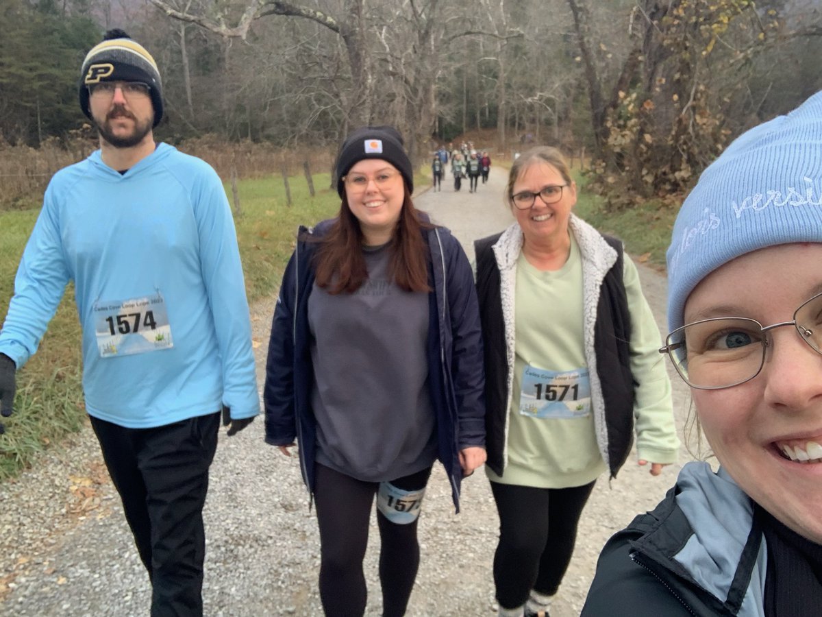 Family fun in motion! 🏃‍♂️ 🏃‍♀️ RTG Traveler Kali P. joined forces with her family while on assignment in North Carolina, running a 5k to support national parks. Every step counts on your traveling adventure! Thanks for sharing, Kali! #AdventuresWithRTG