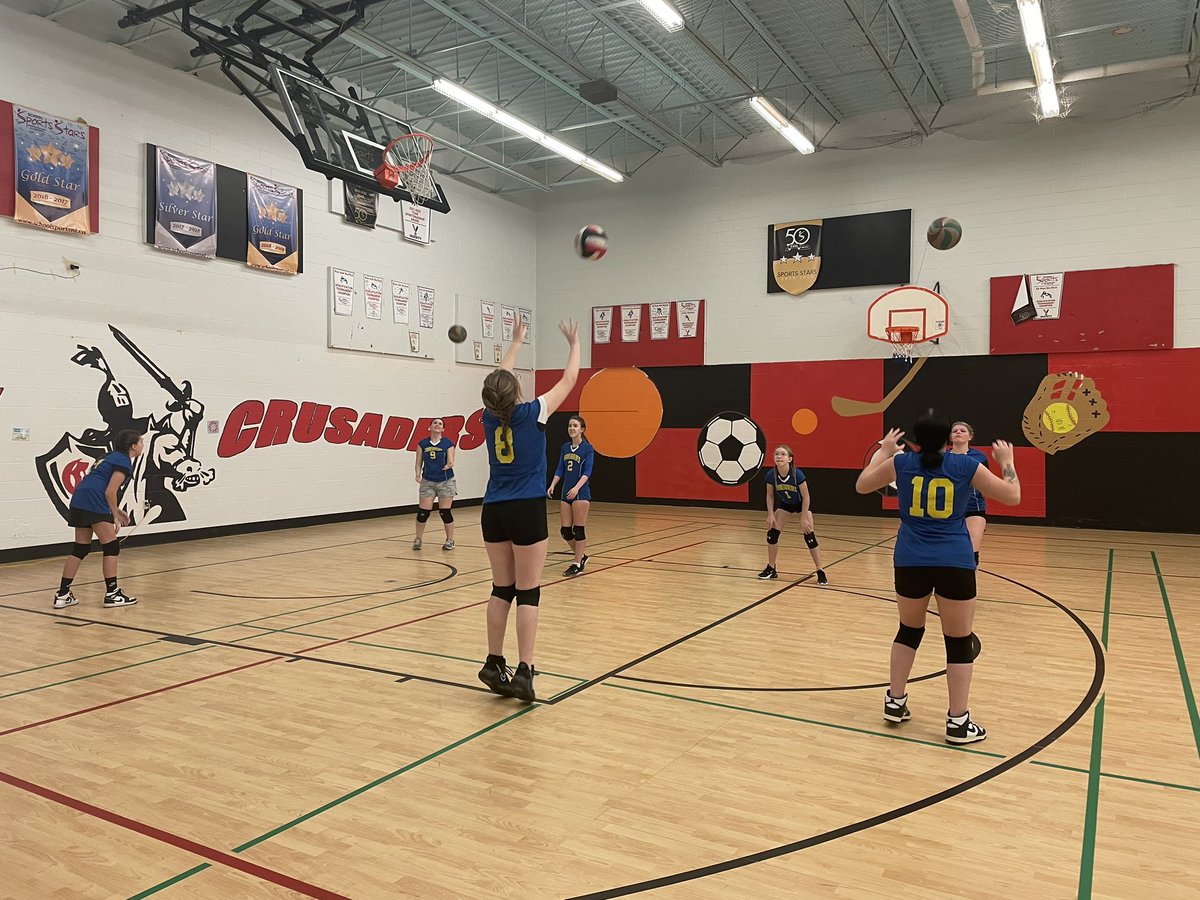 WendyMylesSJAG's tweet photo. Beyond proud of our Girls Volleyball team, representing @SJAG2 at the regional qualifier on Saturday! They played their hearts out, and walked away with smiles and memories to last a lifetime! Be proud! #SSNLQualifiers #SchoolSportsNL #thatslifeatsjag @NLESDCA @schoolsportsnl https://t.co/q73O6RfcBo