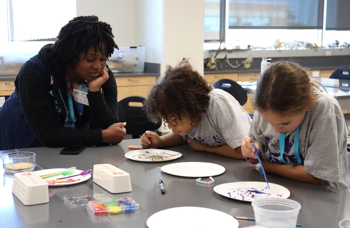 On November 4th,<a href="/shsucoset/">SHSU College of Science & Engineering Technology</a> (led by our CCE Fellow Dr. Diane Neudorf) held the second STEM day for Girl Scouts, led by faculty, staff, and students. Activities ranged from slime-making and fingerprinting to collecting weather data and examining parasites, and much more!