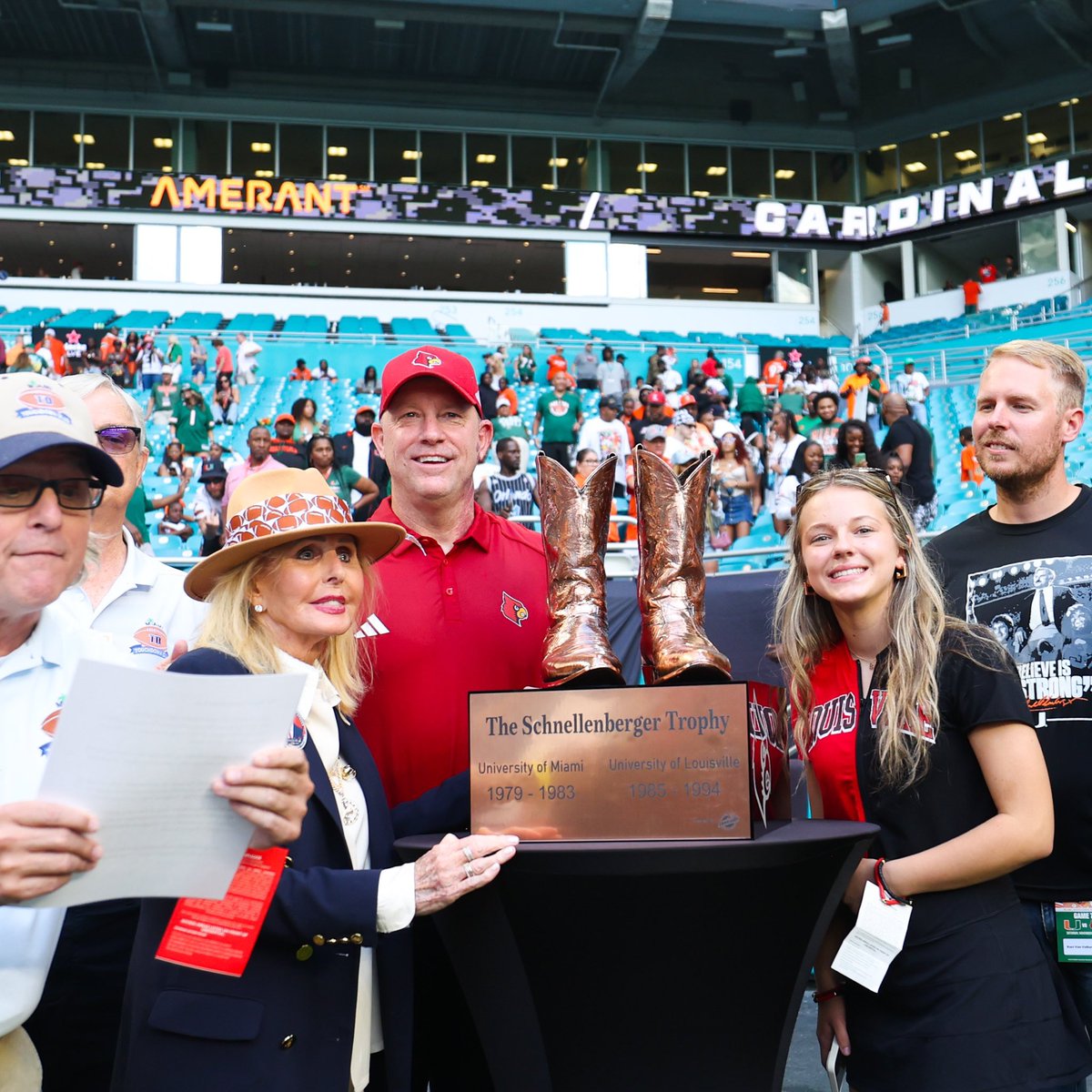 Thank you <a href="/UofLAlum/">Louisville Alumni</a> and Card Nation for coming to the 305, supporting <a href="/LouisvilleFB/">Louisville Football</a> and representing our <a href="/uofl/">University of Louisville</a> with respect and class! We are so proud to be Cards!!!!!! Save travels, Happy Thanksgiving and LETS GO BEAT UK!
