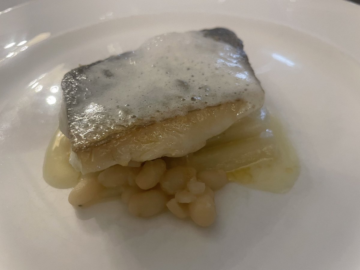 TOTAL CORNWALL tweet media