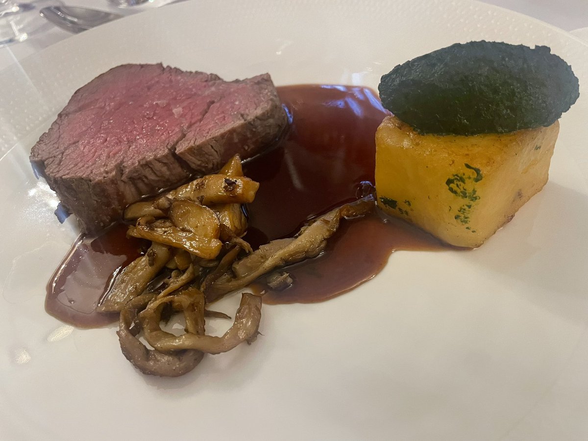 TOTAL CORNWALL tweet media