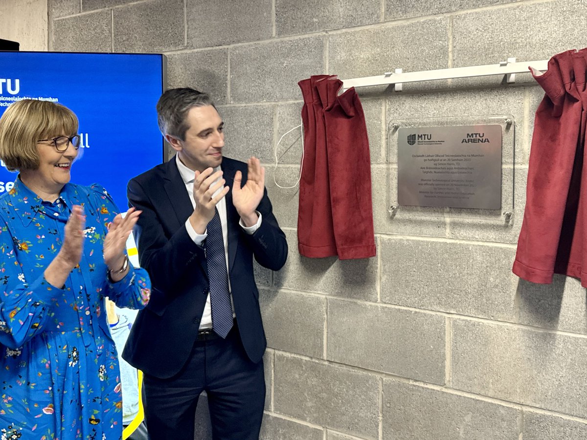 Thrilled to be officially opening the @MTU_ie Arena in Cork this afternoon. A fantastic and world class sports facility benefitting thousands of students in the southwest region. #MTUarena