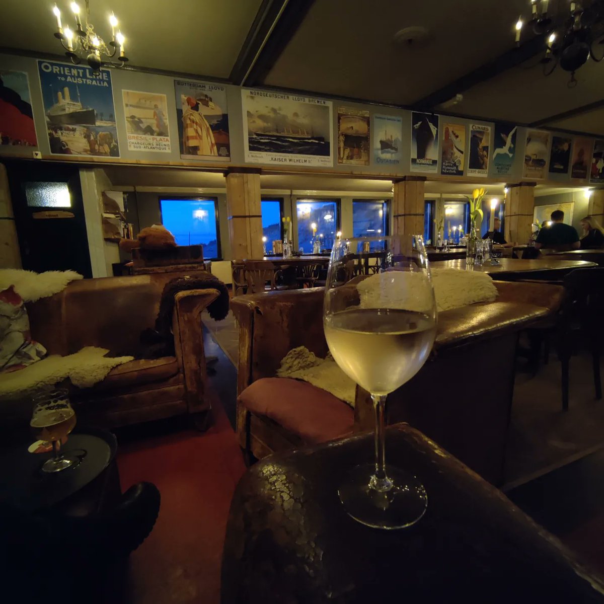 Speldenkussen80's tweet image. Ik loop weer eens wat achter....dus ik gooi even 3 dagen achter elkaar hier neer 😁
#PhotoChallenge2023November
#18november #anightin  Strandhotel Terschelling ❤️