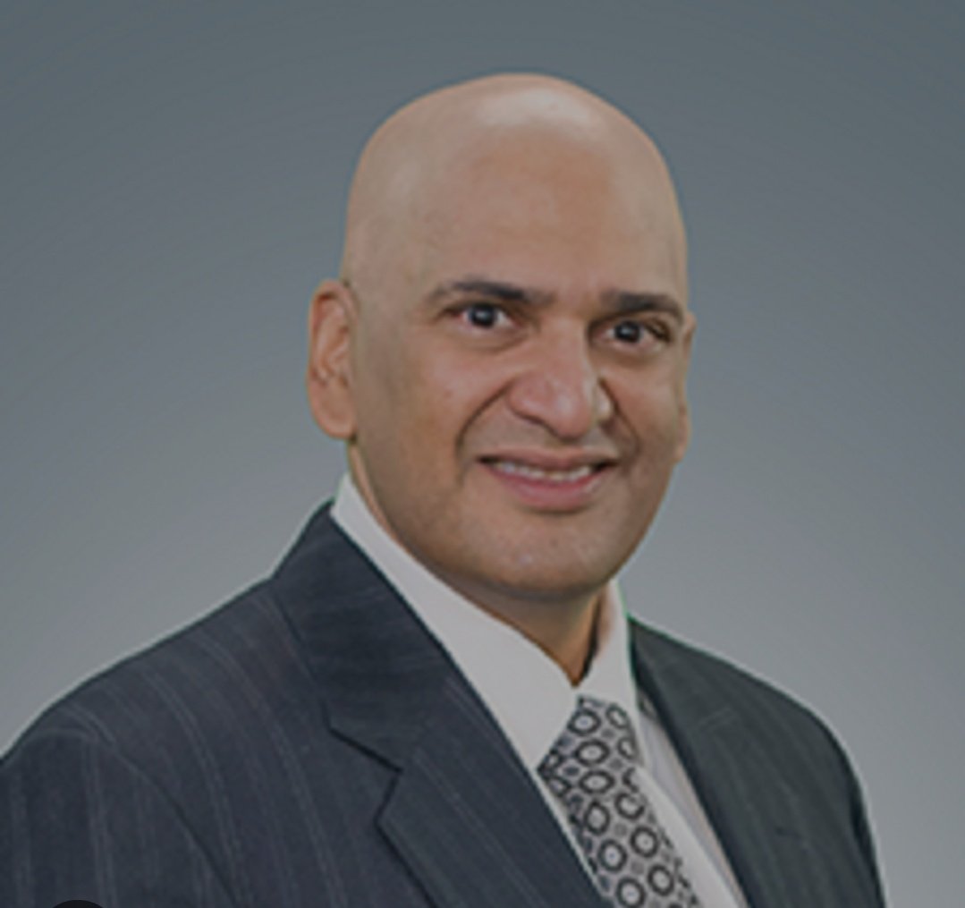 If you dont know this guy. You are not long enough in crypto. Remember the palm  beach reports? 2017 was wild bruv