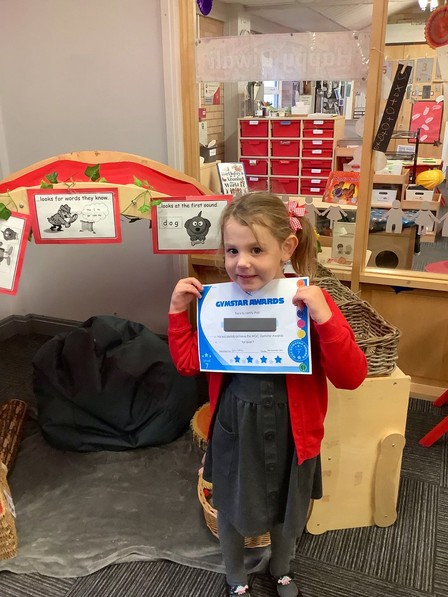 StPhilipsRB's tweet photo. One of our super talented children with their gymnastic certificate! #teamstphilips @StPhilipCEAP https://t.co/2XmnV0uv2H