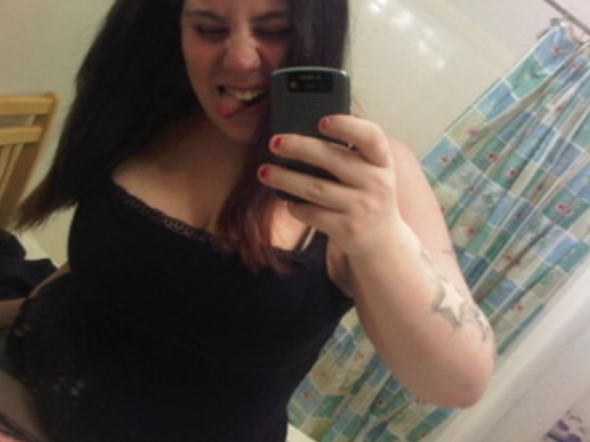 Wer spritzt auf die #Brüste der soll #Retweeten 💦