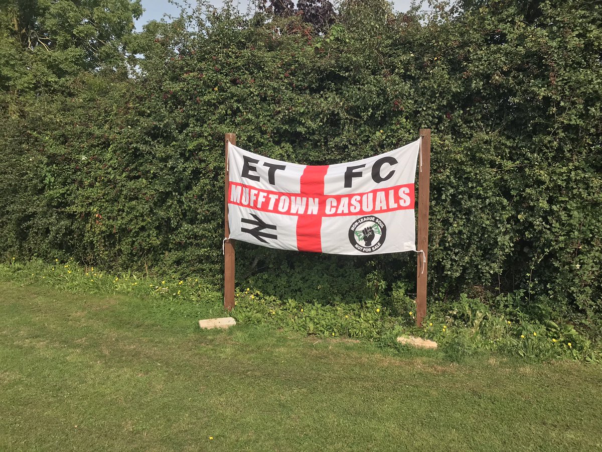 @nonleaguedayuk @NonLeaguePaper @TonyIncenzo @nonleagueshow @NonLeagueCrowd @TheVanaramaNL @IsthmianLeague @SouthernLeague1 @Ollie_Bayliss It’s @BemertonHeathFC away for @ExmouthTown_FC . Already planning a train away day with the Mtc Utt