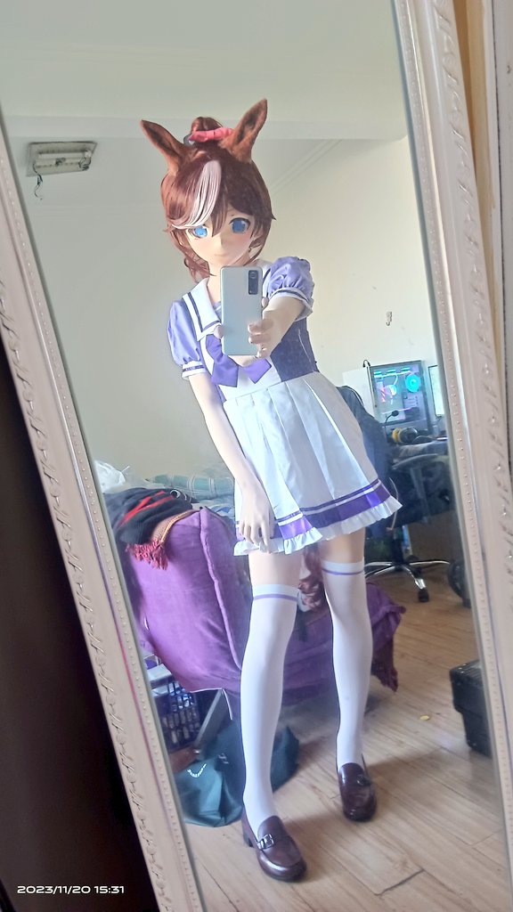 Misaka93222766's tweet image. 试装
总结：决胜服一坨shit，得重新买，学院制服改造很成功。
头： @sakura_ingnai 
#赛马娘 #kigurumi #东海帝皇
