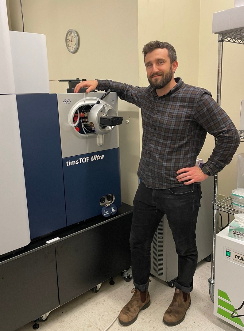 talusbio's tweet photo. #timsTOF gets a makeover: @Bruker was onsite last week upgrading our #massspectrometer from SCP to Ultra. Ultra delivers a whole new level of sensitivity and unparalleled #proteome depth and will empower our team to continue redefining what's possible in #massspec at new speeds. https://t.co/BbOBEQTQqz