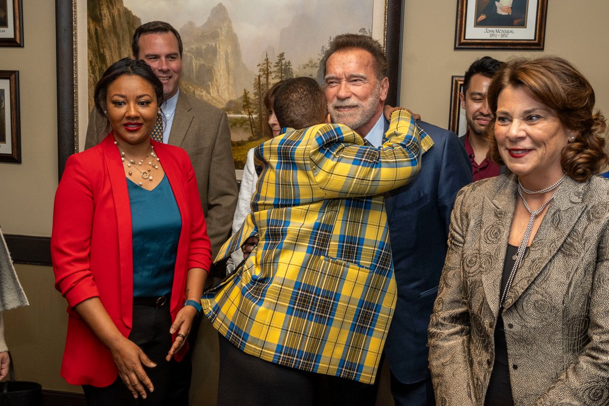 Sacramento Press Club tweet media