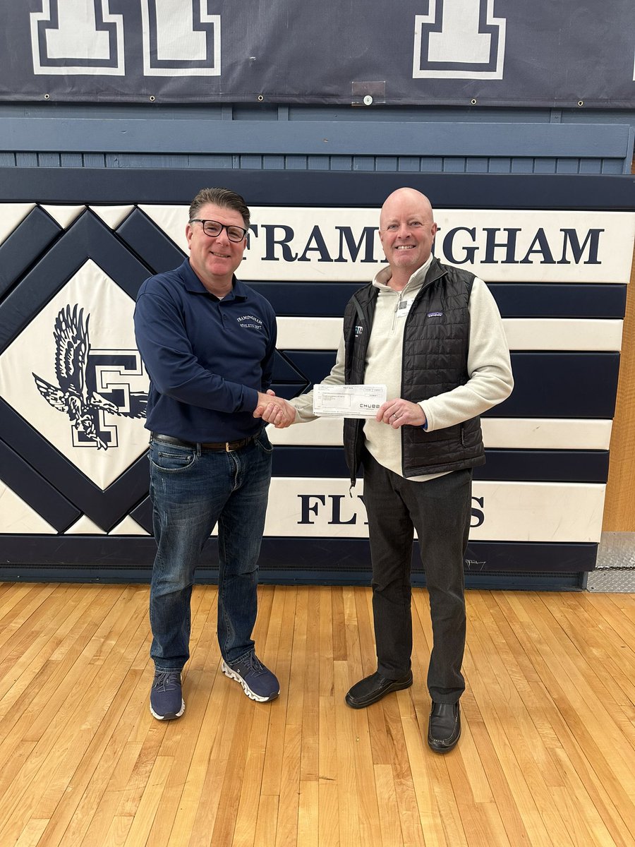 Great seeing Tim Fitts of Fitts Insurance today as he dropped off a $1500 donation to the Flyers Hall of Fame which helps us do lots of things for kids here at FHS! @Chubb @framinghamps