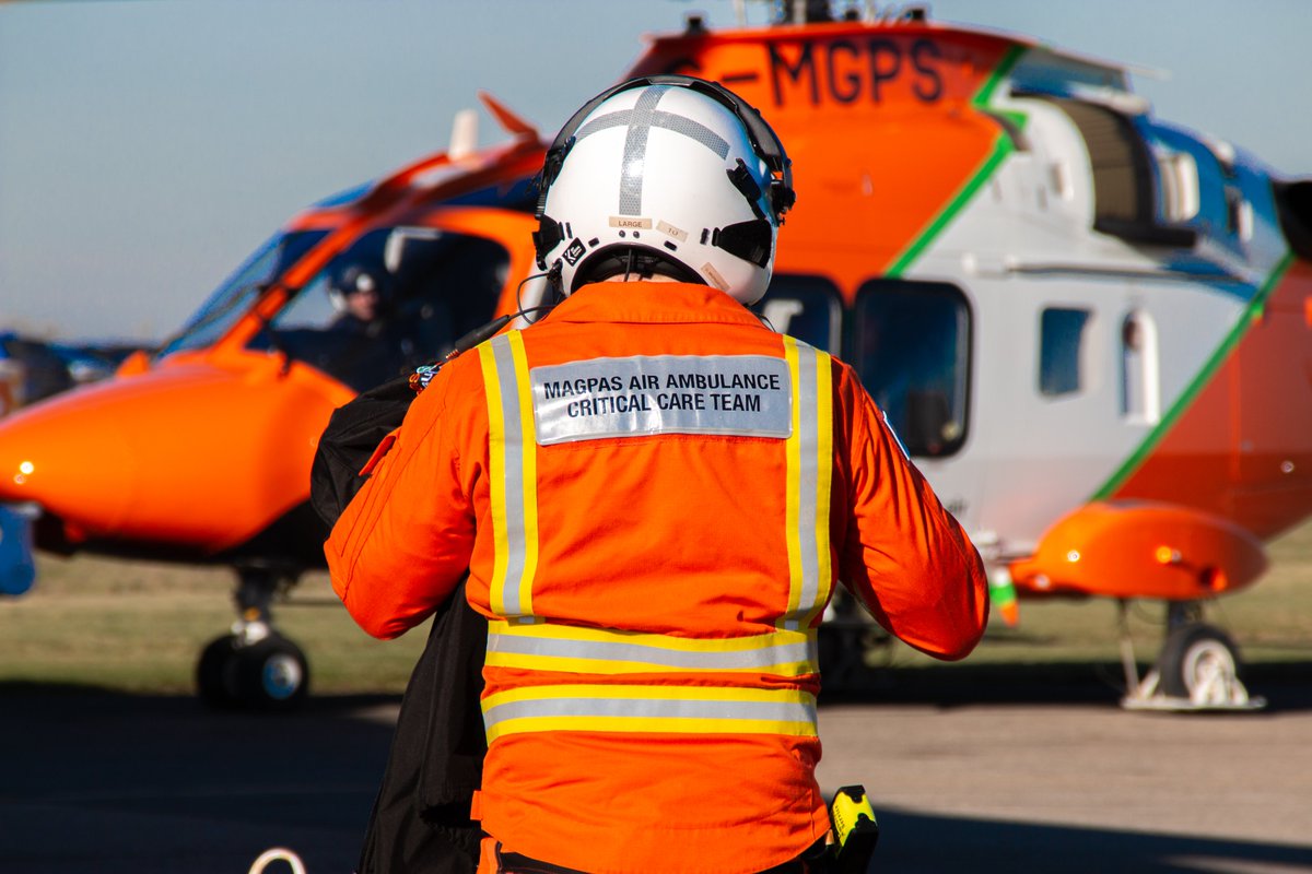Magpas_Charity's tweet photo. Every year, a selection of experienced doctors join @Magpas_Charity to deliver the critical care they usually provide in an A&amp;E department, to patients outside of the hospital.
This week we’ll be introducing you to some of the newest doctors who have joined our lifesaving team... https://t.co/qgxfBjejFO