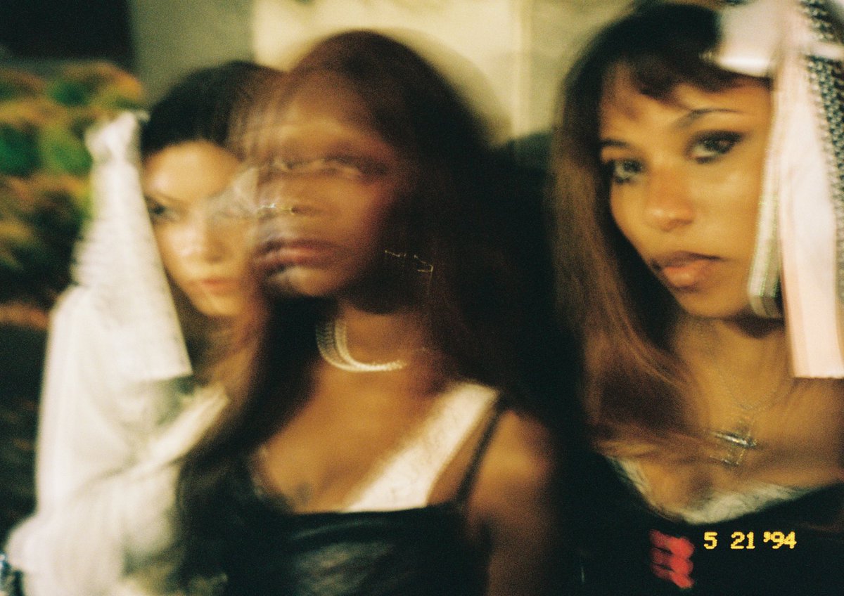 HEARTHEART (@heartheartband) on Twitter photo 