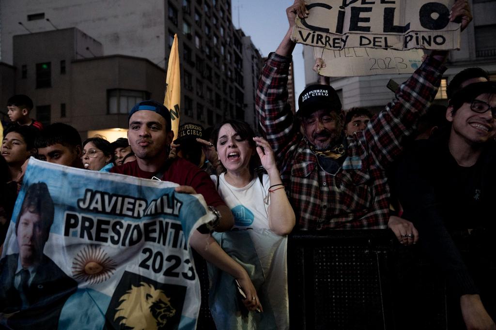 From yesterday covering #JavierMilei election for @business 
@womenphotograph 
#EleccionesArgentina