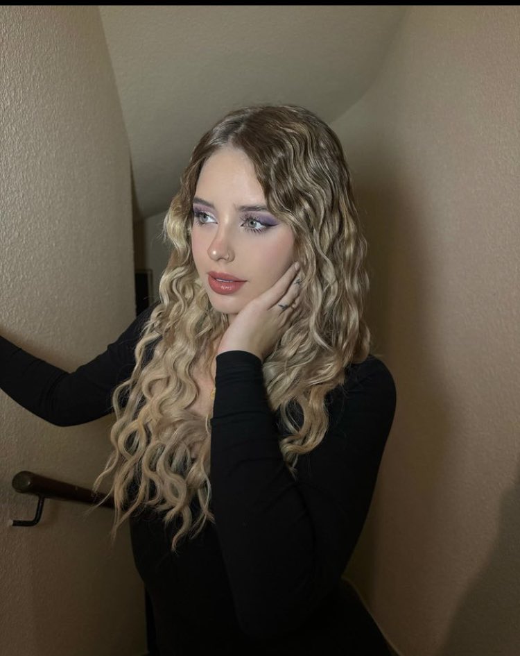 ✨