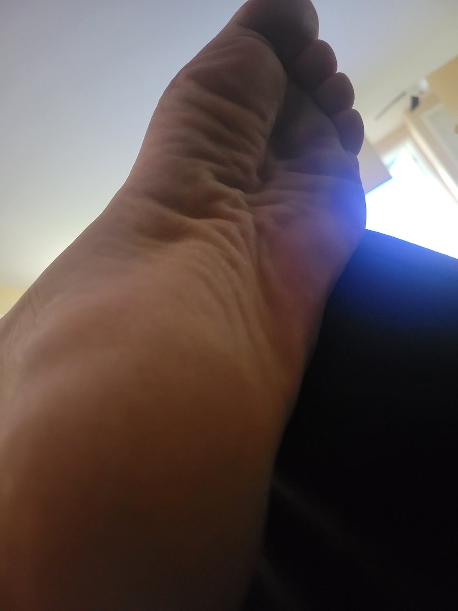 SoleToeSmith's tweet photo. #FootLove #footfetish #feet #footfetishnation #toes  #foot  #feetporn #feetlovers #feetworship #feetpics  #barefeet  #barefoot #soles
#feetcontent #FeetFetishCommunity #feetfinder
#feet_lover
#feet_pic #feet_lover https://t.co/2OptrUsALx