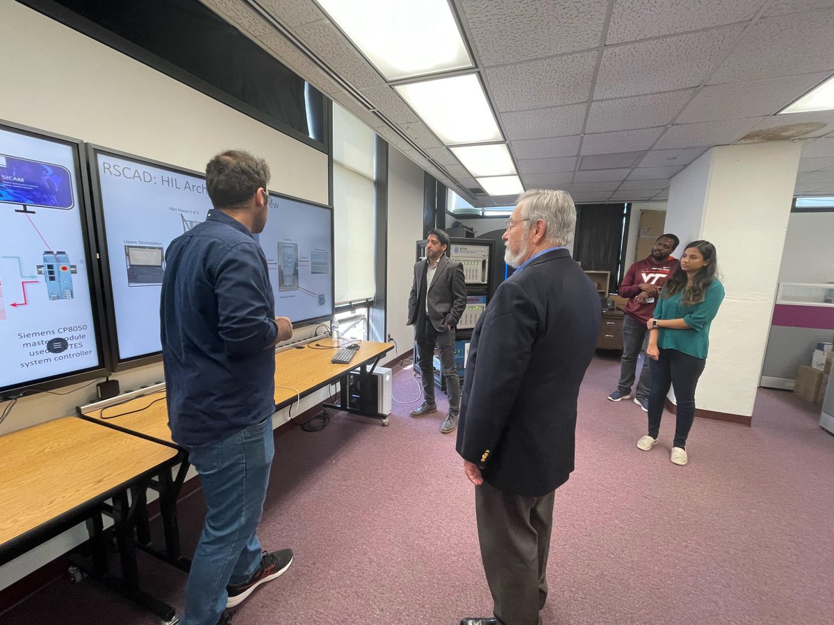 Friday at @virginia_tech, NERC SVP and Chief Engineer Mark Lauby spoke on 'Planning and Operational Challenges on the Path to a Cleaner Future,” exploring strategies and technologies for integrating #renewables, #grid #resilience, and maintaining #reliability. 📷: Virginia Tech