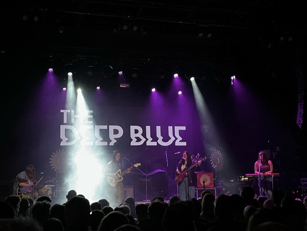 brimmo_'s tweet photo. Caught the always brilliant @LotteryWinners last night,  great music &amp; I’ve rarely seen a band better at building rapport in between songs!
Shout out to @staylunar and @thedeepblue_ for excellent sets!

Also impressed with @swxbristol as a live music venue. https://t.co/XQHBS0W6ui