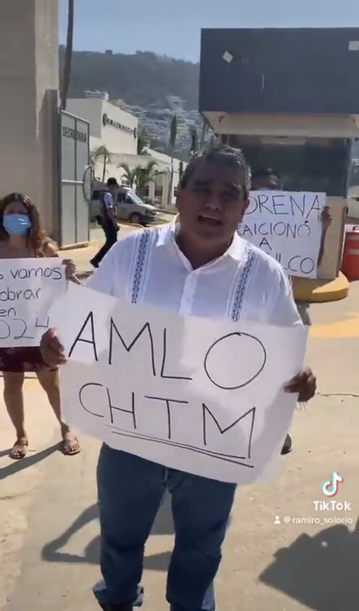 OskyElMagno's tweet photo. Que no se nos pase está bonita costumbre.

Saludos especiales para el presidente más amado del mundo de los chairos.

Ayudemos a este patriota a qué su mejor le llegue al presidente de México @lopezobrador_. https://t.co/I1ZcDr8pIf