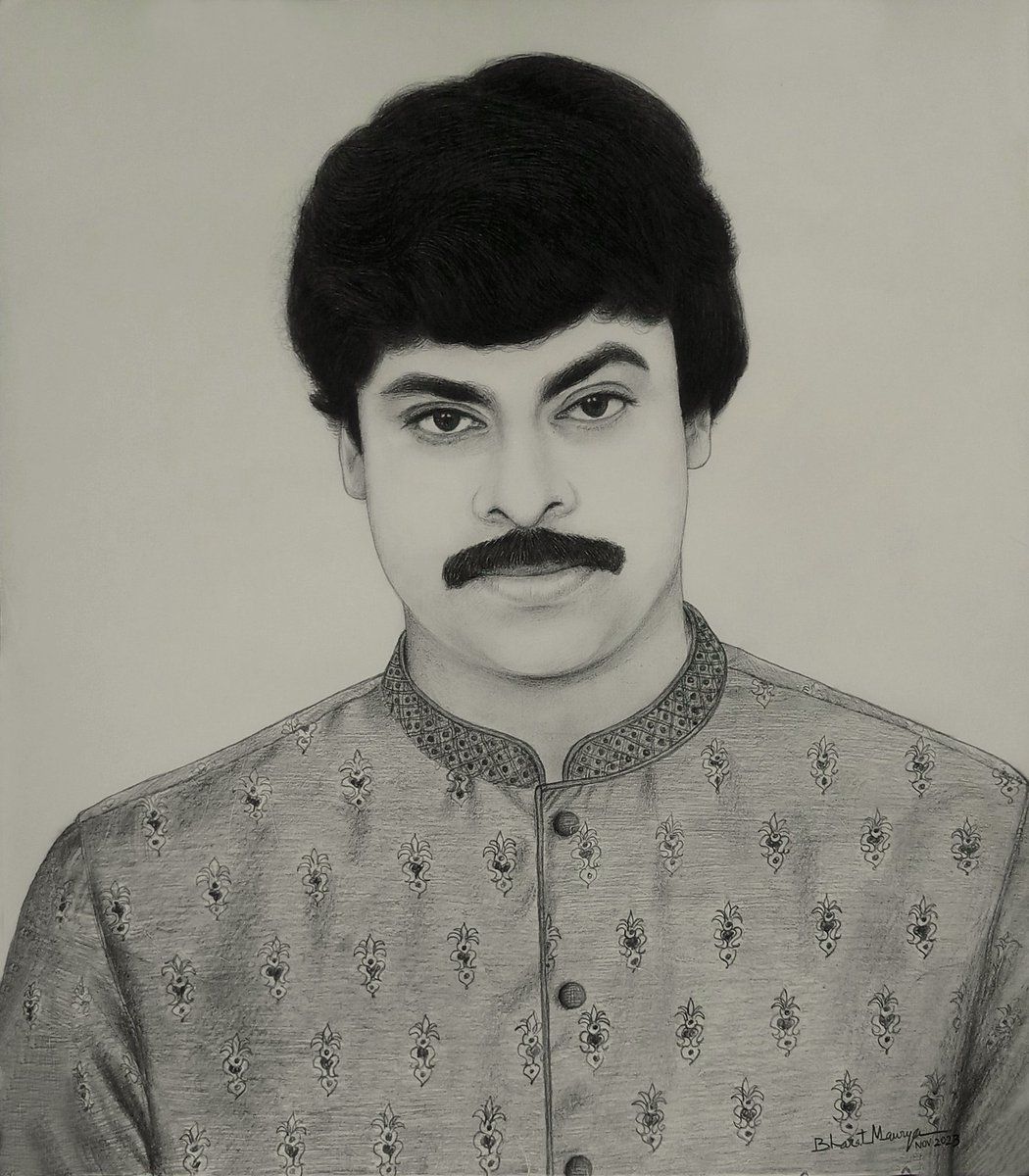 Megastar Chiranjeevi is an Indian actor, film producer and former politician. 
#mauryafinearts #naturalintelligenceart #NIart 
#chiranjeevi #megastar #teluguhero #tollywood #indianfilms #hyderabadartists #indianart #pencilportrait #sketch #portrait #traditionaldrawing